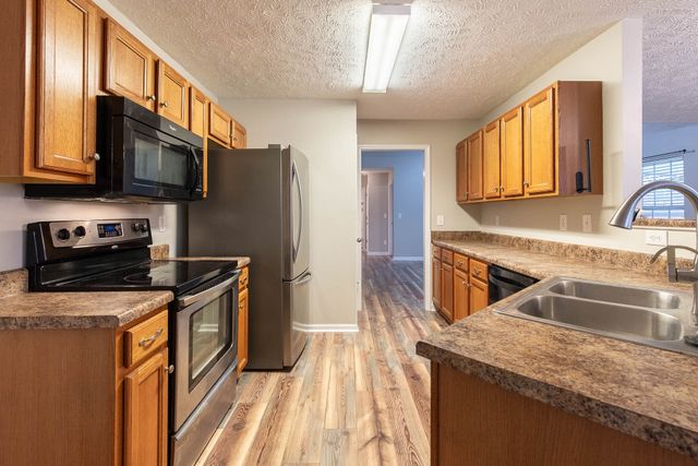 3194 Barretts Ridge Dr, Murfreesboro, TN 37130