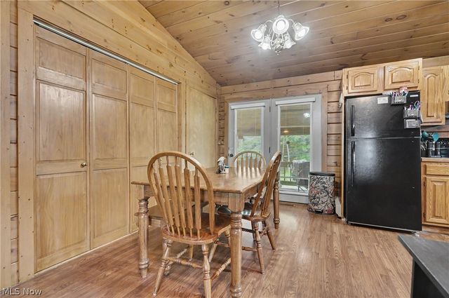 6092 Warren Road, Cortland, OH 44410