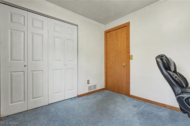 6092 Warren Road, Cortland, OH 44410