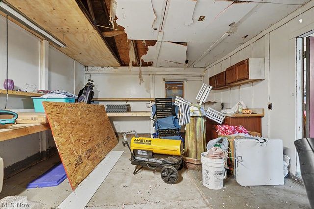 6092 Warren Road, Cortland, OH 44410