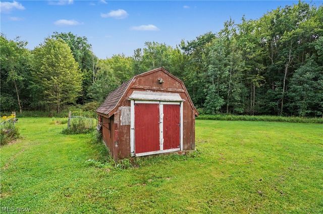 6092 Warren Road, Cortland, OH 44410