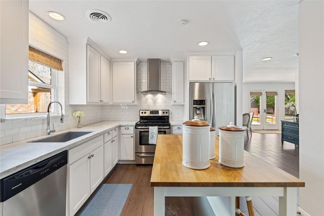 7910 Highmeadow Drive, Houston, TX 77063