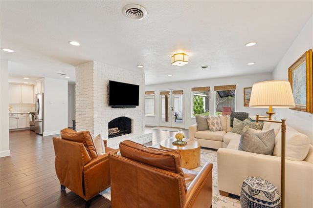 7910 Highmeadow Drive, Houston, TX 77063