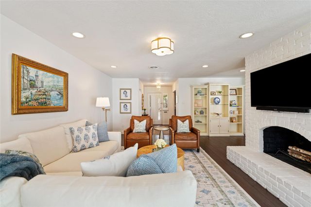 7910 Highmeadow Drive, Houston, TX 77063