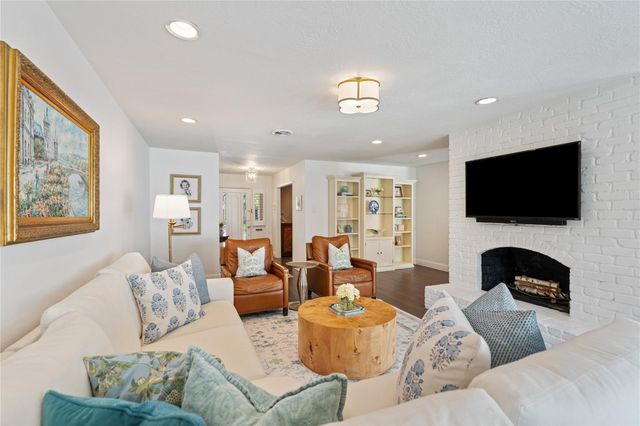 7910 Highmeadow Drive, Houston, TX 77063