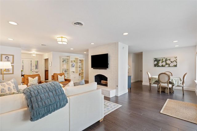 7910 Highmeadow Drive, Houston, TX 77063