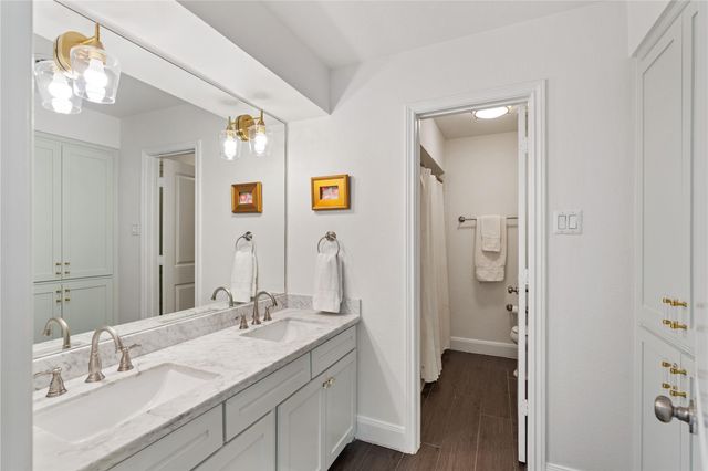 7910 Highmeadow Drive, Houston, TX 77063