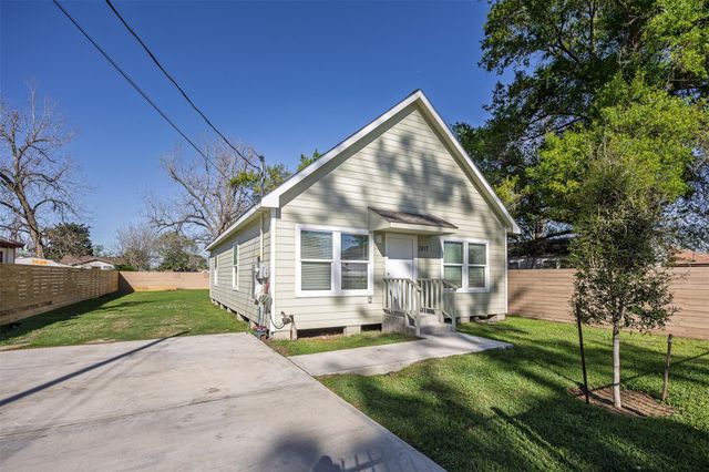 7817 Shotwell Street, Houston, TX 77016