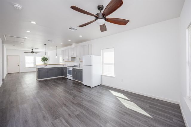 7817 Shotwell Street, Houston, TX 77016