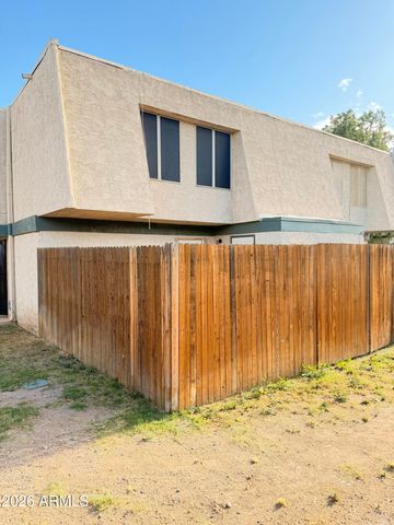 5952 W TOWNLEY Avenue, Glendale, AZ 85302