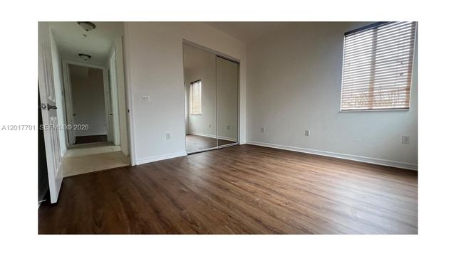 3600 Oaks Clubhouse Dr 511, Pompano Beach, FL 33069