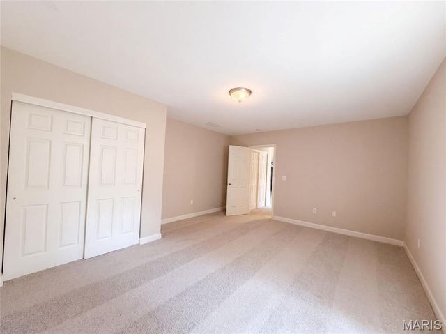 6 White Fang Drive, Glen Carbon, IL 62034