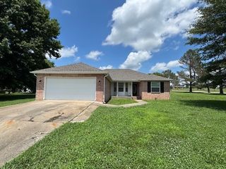 2496 Hope Lane, Fayetteville, AR 72704