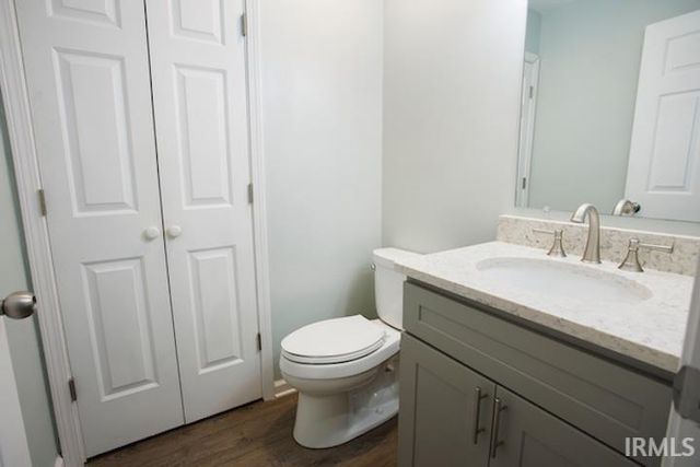 1222 S Donington Court, Bloomington, IN 47401