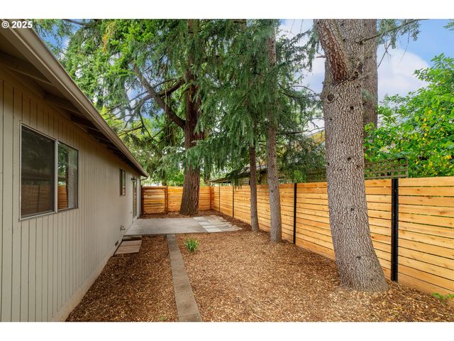 5506 Se 89TH Ave, Portland, OR 97266