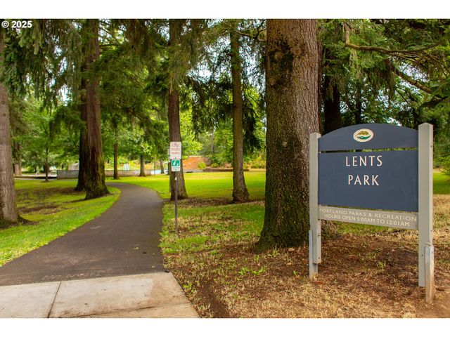 5506 Se 89TH Ave, Portland, OR 97266