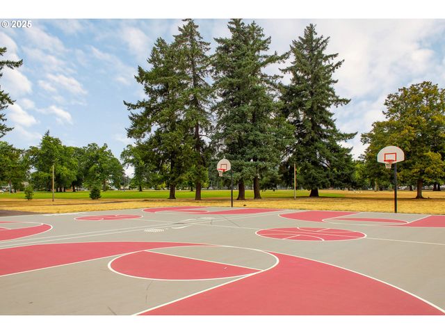 5506 Se 89TH Ave, Portland, OR 97266