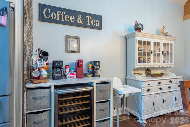 127 Deer Hill Lane, Weaverville, NC 28787