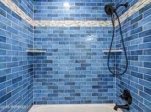 32 Dakota Avenue, North Middletown, NJ 07748