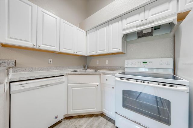 2210 YANKEE PLACE 334, Orlando, FL 32839