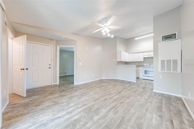 2210 YANKEE PLACE 334, Orlando, FL 32839