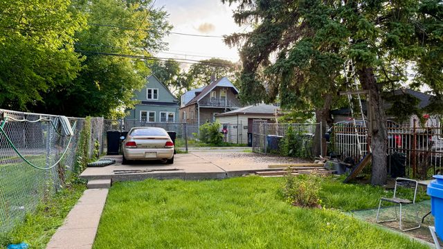 6442 S Wolcott Avenue, Chicago, IL 60636