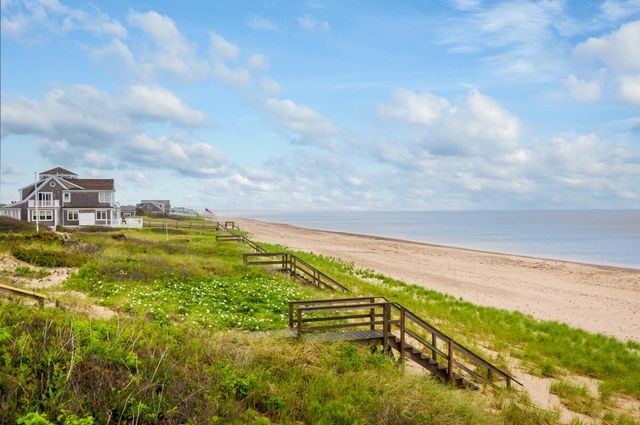 131 North Shore Boulevard UNIT 2A, East Sandwich, MA 02537