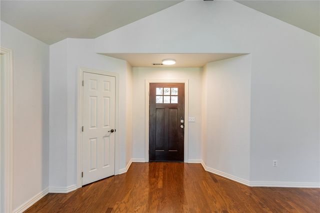 3278 W Barite Drive, Fayetteville, AR 72704