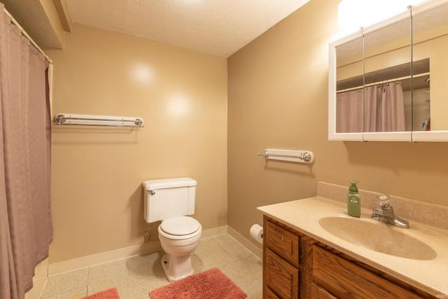 8115 S Strain Ridge Road, Bloomington, IN 47401