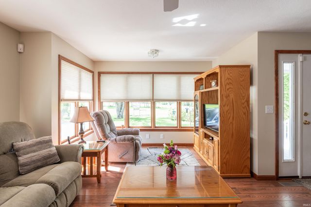 8115 S Strain Ridge Road, Bloomington, IN 47401