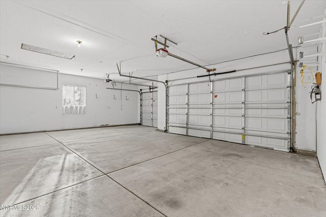 15 Caterpillar Court, Sparks, NV 89441