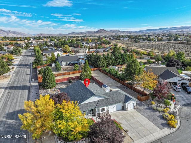15 Caterpillar Court, Sparks, NV 89441
