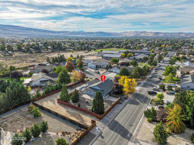 15 Caterpillar Court, Sparks, NV 89441