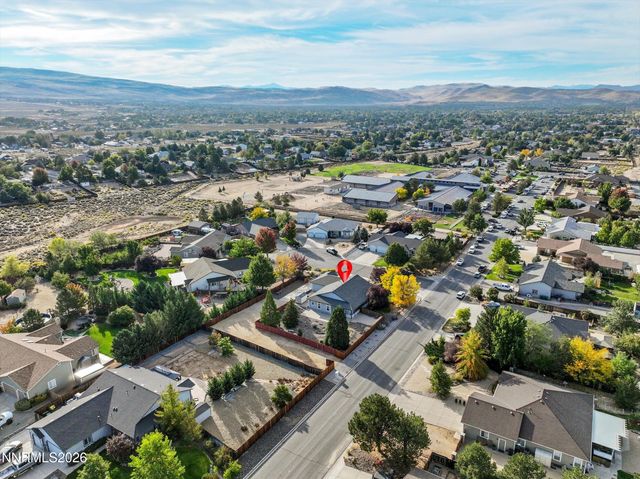 15 Caterpillar Court, Sparks, NV 89441