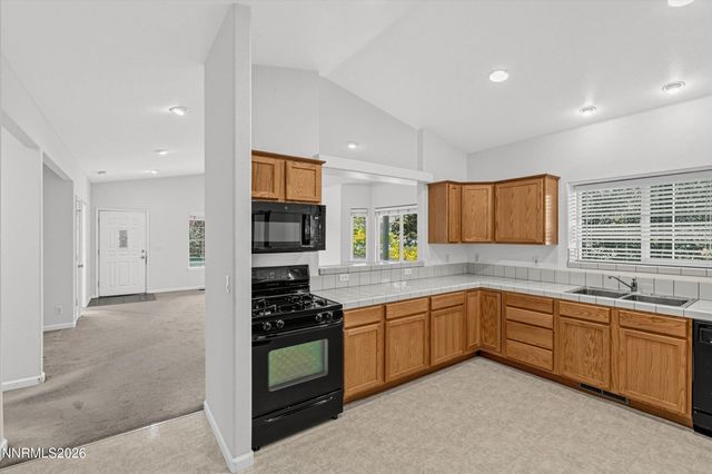 15 Caterpillar Court, Sparks, NV 89441