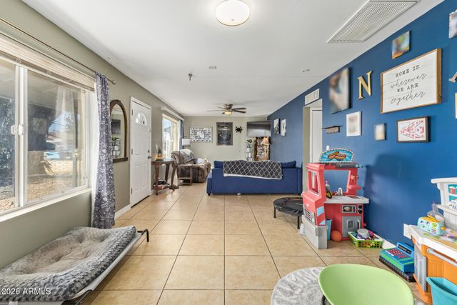 3017 N 87TH Avenue, Phoenix, AZ 85037