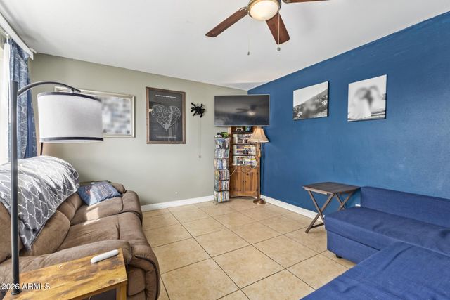 3017 N 87TH Avenue, Phoenix, AZ 85037