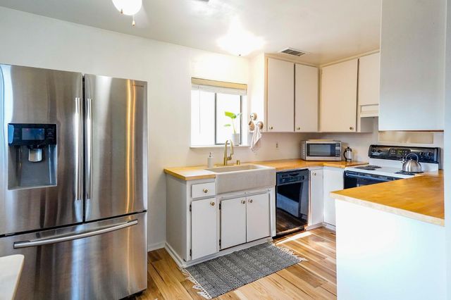518 Whiting St, Grass Valley, CA 95945