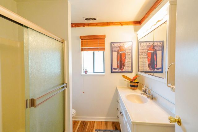 518 Whiting St, Grass Valley, CA 95945