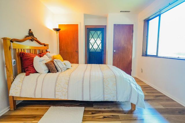 518 Whiting St, Grass Valley, CA 95945