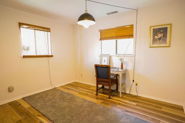 518 Whiting St, Grass Valley, CA 95945