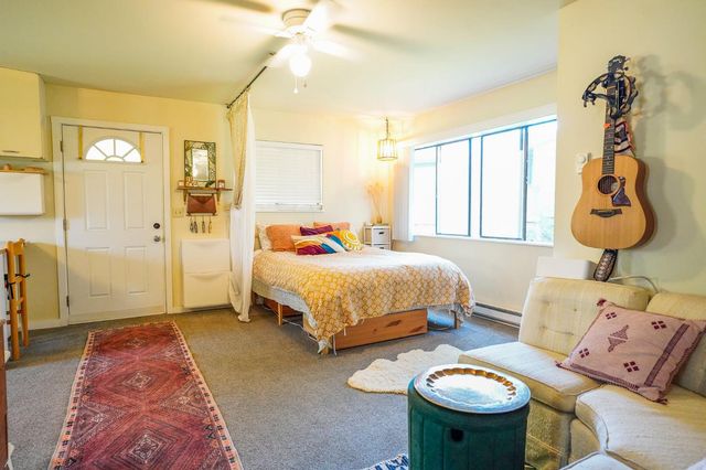 518 Whiting St, Grass Valley, CA 95945