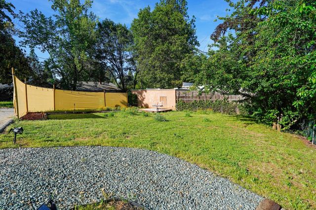 518 Whiting St, Grass Valley, CA 95945