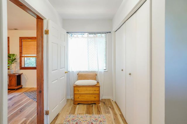 518 Whiting St, Grass Valley, CA 95945