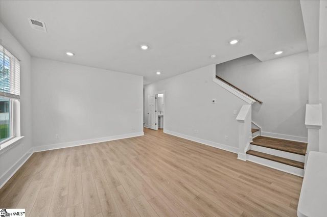 529 W Norvell Court, Spartanburg, SC 29307