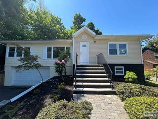 194 Westville Avenue, Caldwell, NJ 07006