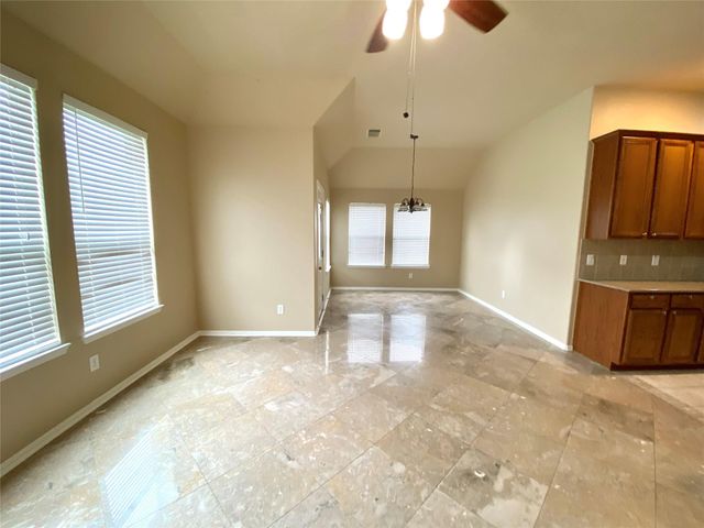 2822 Chalet Knolls Lane, Katy, TX 77494