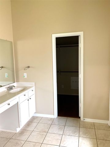 2822 Chalet Knolls Lane, Katy, TX 77494