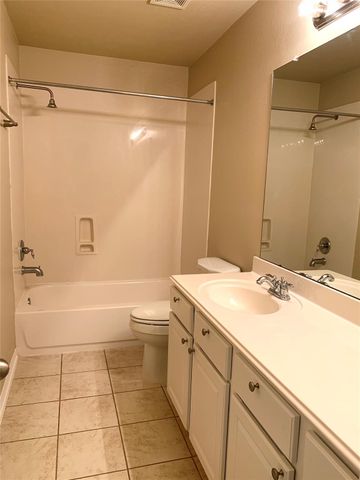 2822 Chalet Knolls Lane, Katy, TX 77494