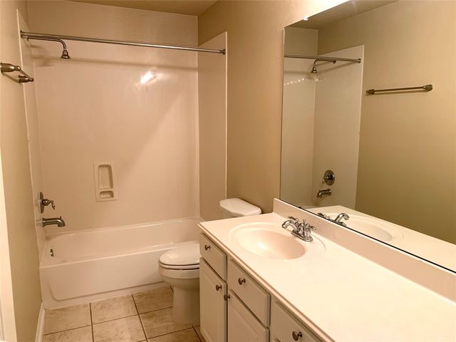 2822 Chalet Knolls Lane, Katy, TX 77494